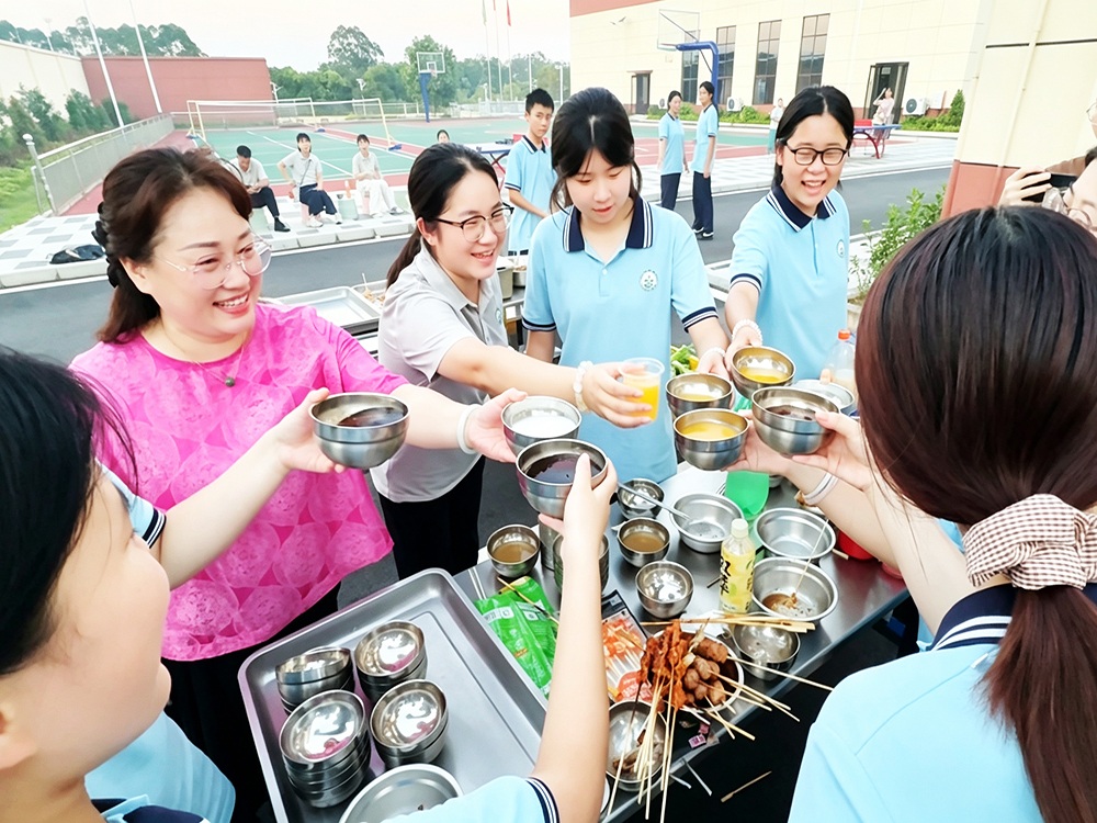 深圳周边叛逆少年纠正学校怎么联系?本地寄宿培育机构择校指南