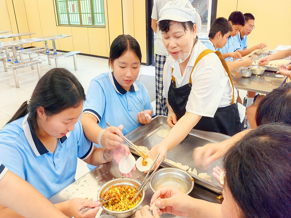 深圳周边叛逆少年管教培训基地怎么联系？本地寄宿素质培育机构测评